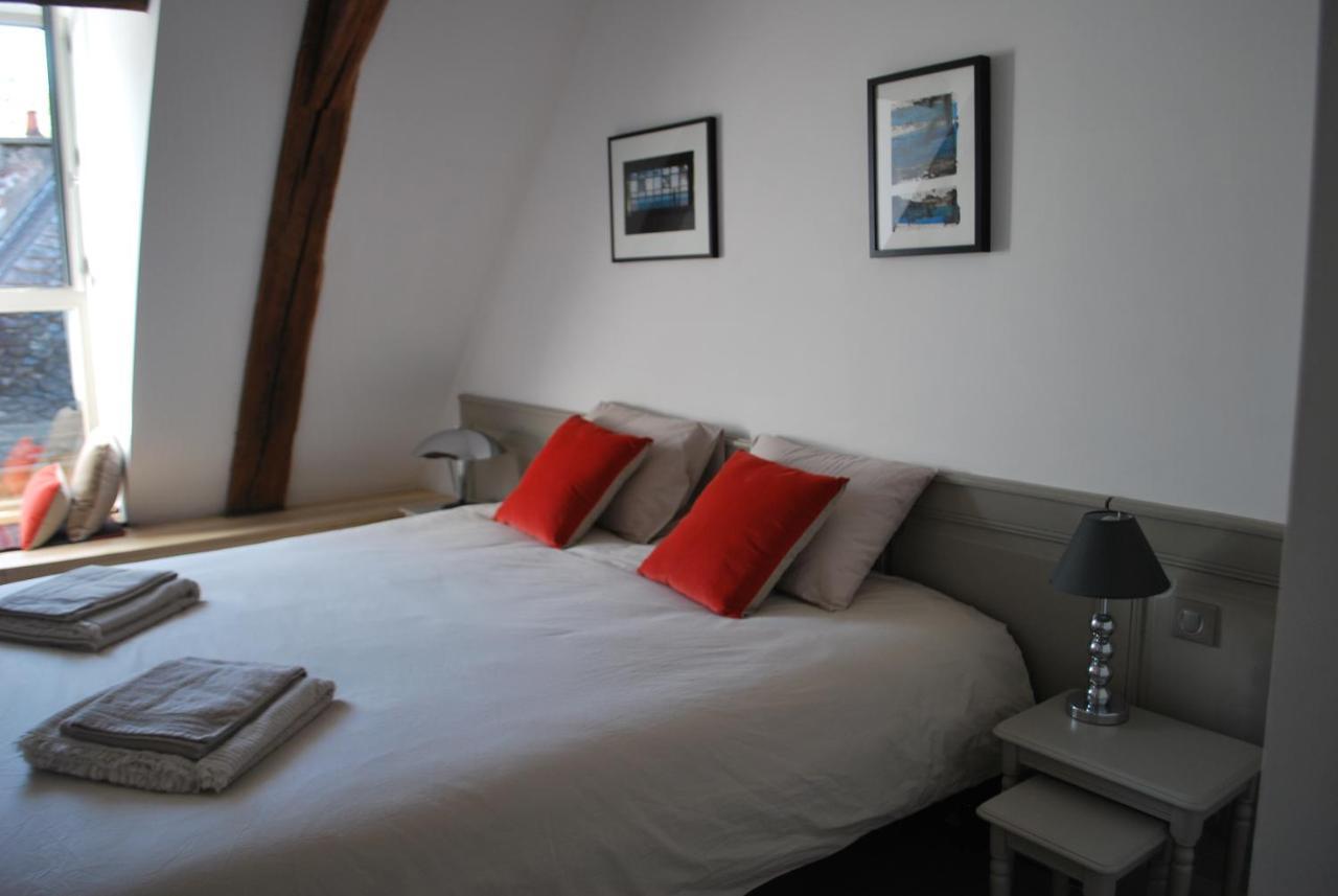 Marcillac-Vallon Natangora Bed & Breakfast エクステリア 写真